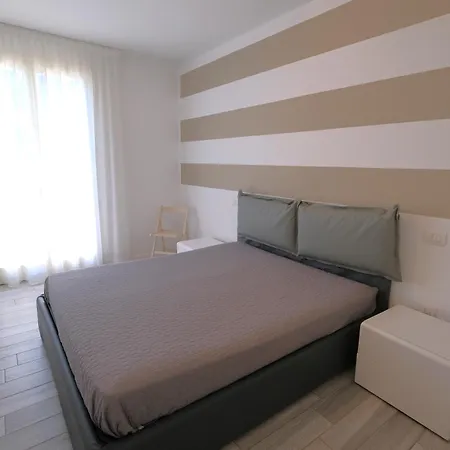 Wave Village Piazza Trieste *