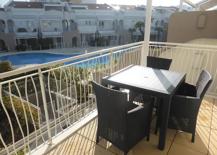 Appartement Wave Village Piazza Trieste *