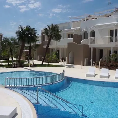 Wave Village Piazza Trieste *