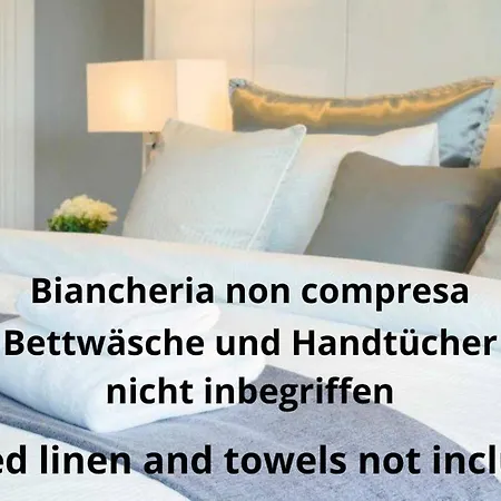 Wave Village Piazza Trieste